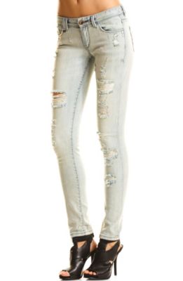 J11 - Destroyed Skinny Jean