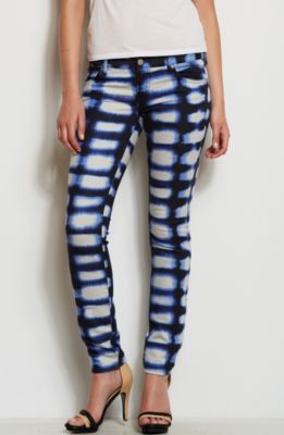 J22 - Bold Print Legging