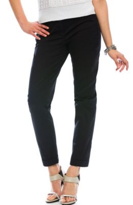 Clean Cuffed Capri
