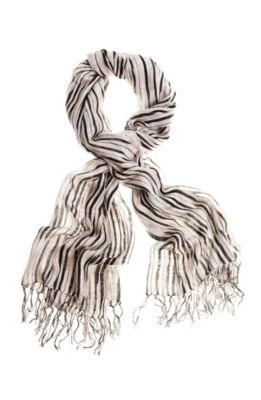 Graphic Print Scarf