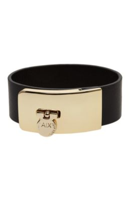 Turnlock Cuff